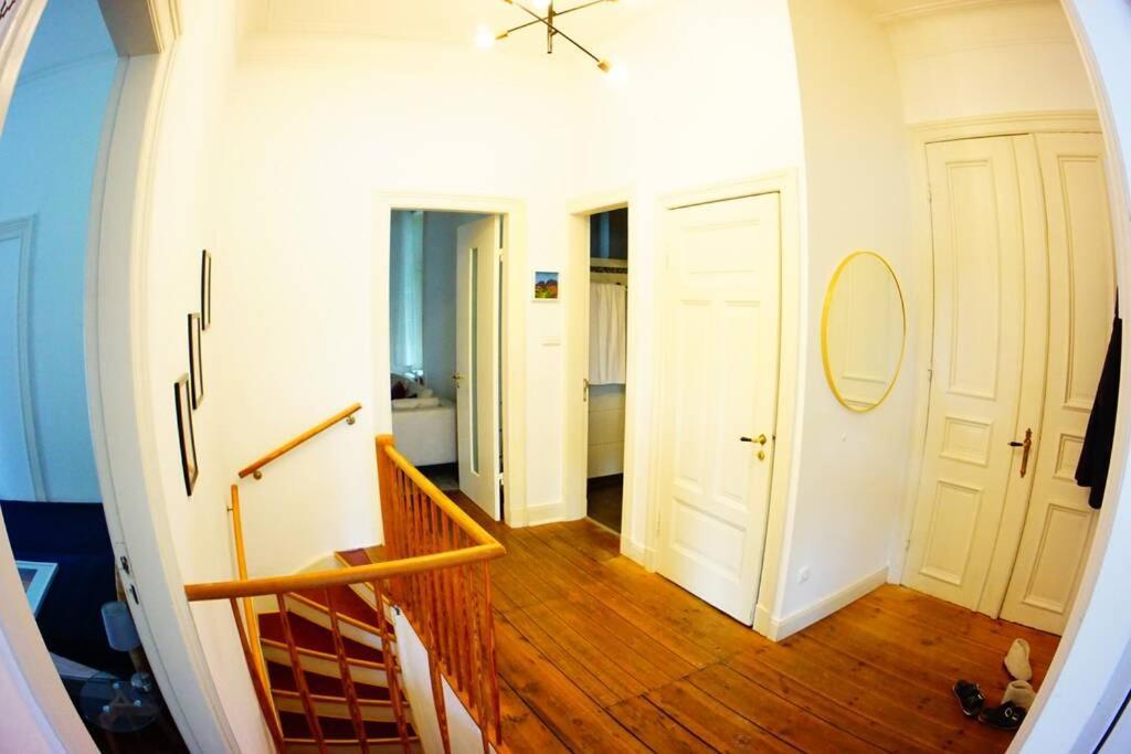 Grosszuegige 185M2-Altbauwohnung In Bestlage 7Zimmer-2Baeder-2Kuechen-2Wcs Hamburg Kültér fotó