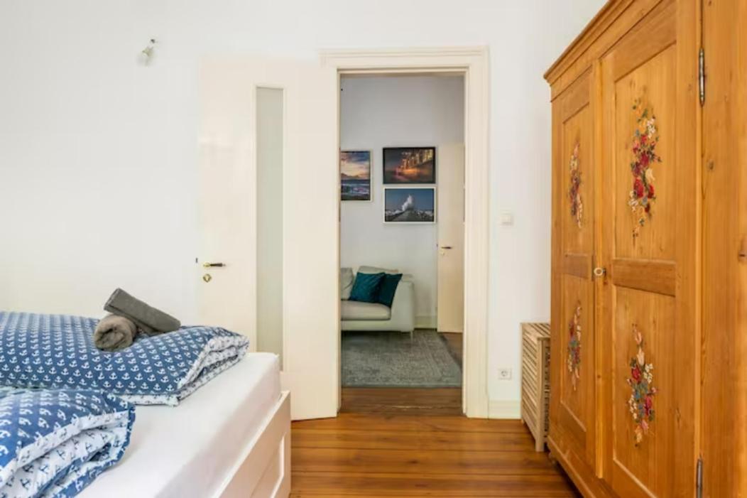 Grosszuegige 185M2-Altbauwohnung In Bestlage 7Zimmer-2Baeder-2Kuechen-2Wcs Hamburg Kültér fotó