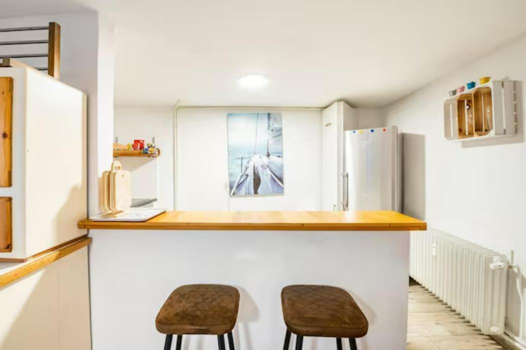 Grosszuegige 185M2-Altbauwohnung In Bestlage 7Zimmer-2Baeder-2Kuechen-2Wcs Hamburg Kültér fotó